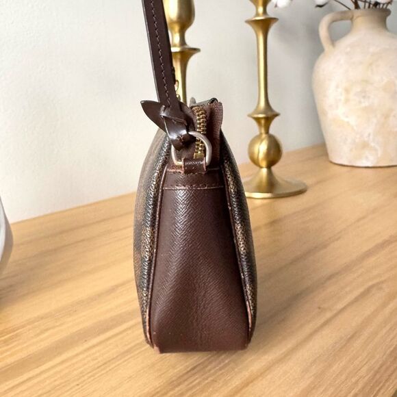 ✅AUTHENTIC✅LOUIS VUITTON Ebene Damier Truth Cosmetic Pouch - Picture 7 of 15